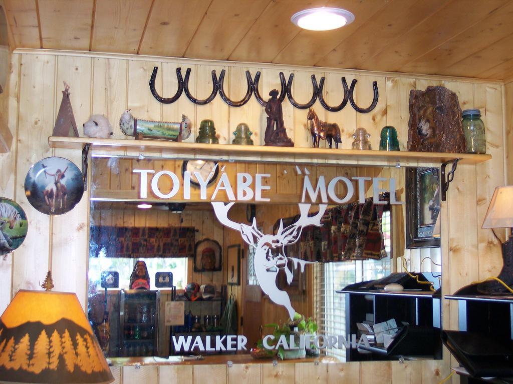 Toiyabe Motel Walker 외부 사진