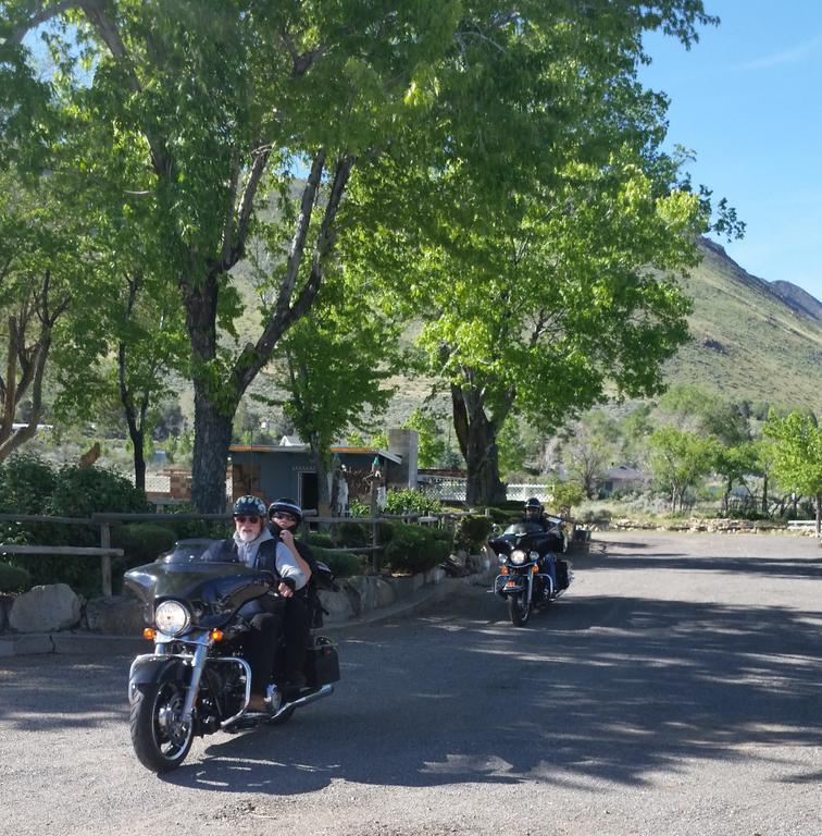 Toiyabe Motel Walker 외부 사진